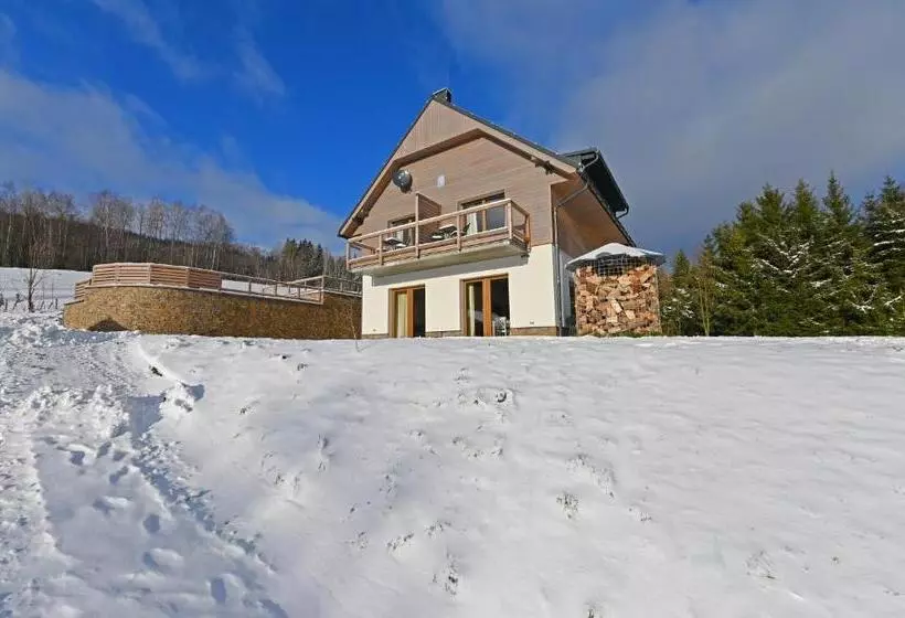 Majatalo Apartmány Chata Večernice