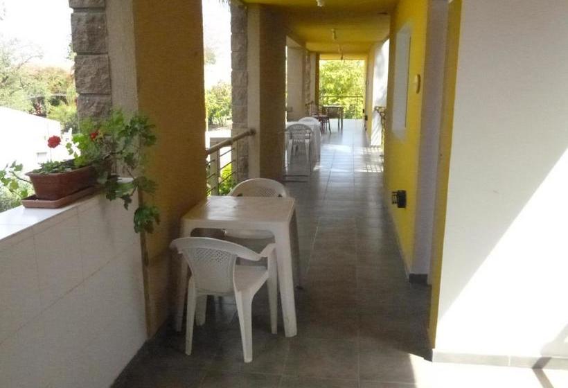 فندق صغير Las Balsas Hotel Federacion