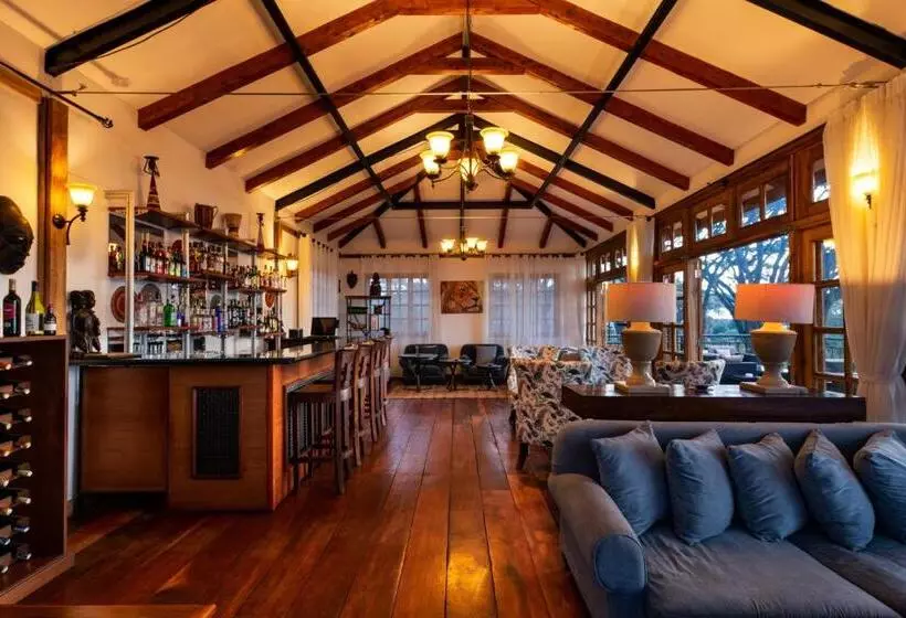 ホテル Lions Paw Ngorongoro