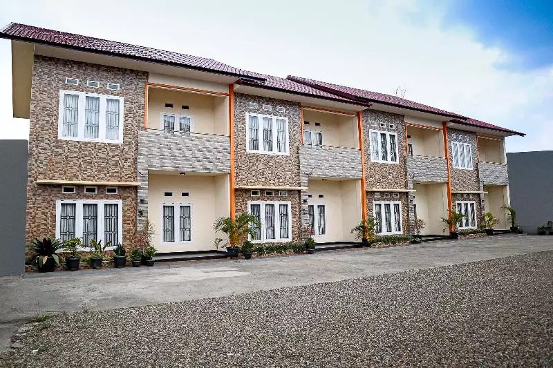 ホテル Oyo 1245 Mahkota Family Residence
