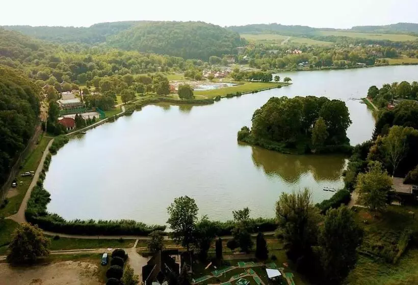 Majatalo Varga Villa