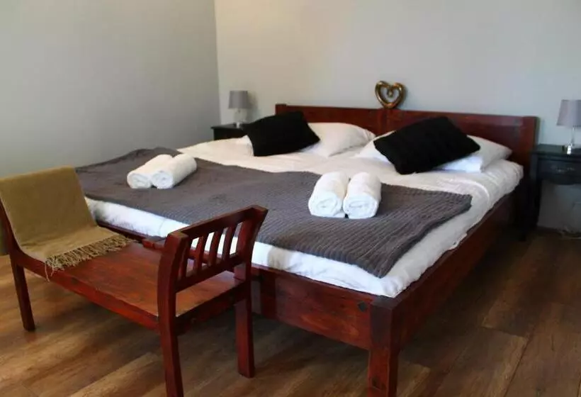 Majatalo Varga Villa