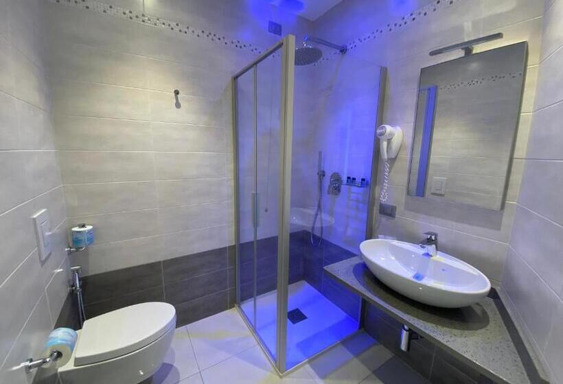 Edison Hotel Seaview & Spa