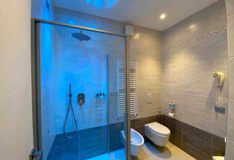 Edison Hotel Seaview & Spa