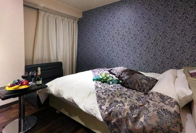 ホテル Le Bordeaux  ル ボルドー