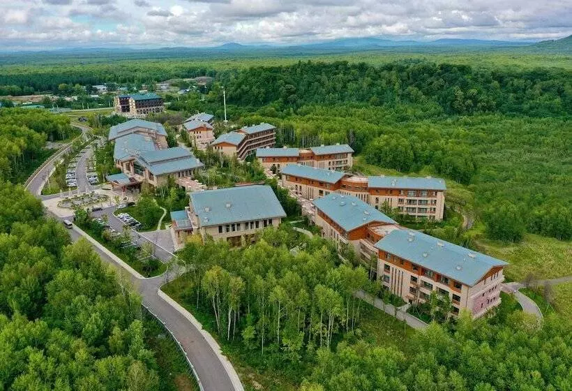 هتل Pullman Changbaishan Resort
