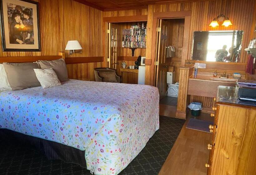 فندق صغير Whistling Winds Motel