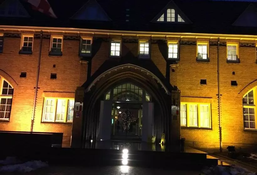 Onderwijshotel De Rooi Pannen Tilburg