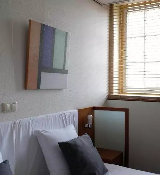 Onderwijshotel De Rooi Pannen Tilburg