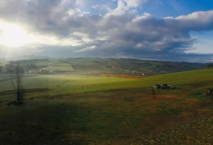 Hotelli Ritorno Alla Natura
