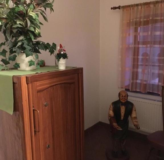 פנסיון Penzion A Pivnice Varna