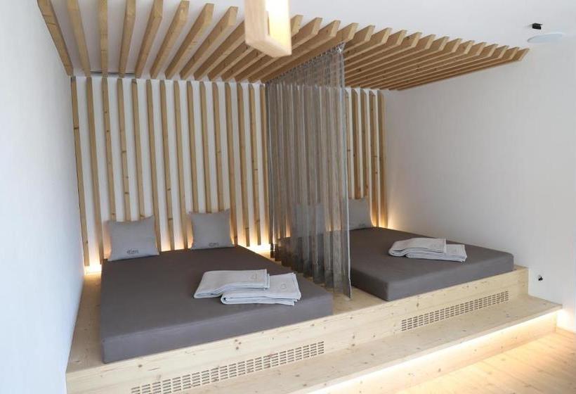 酒店 Lüch Da Grones