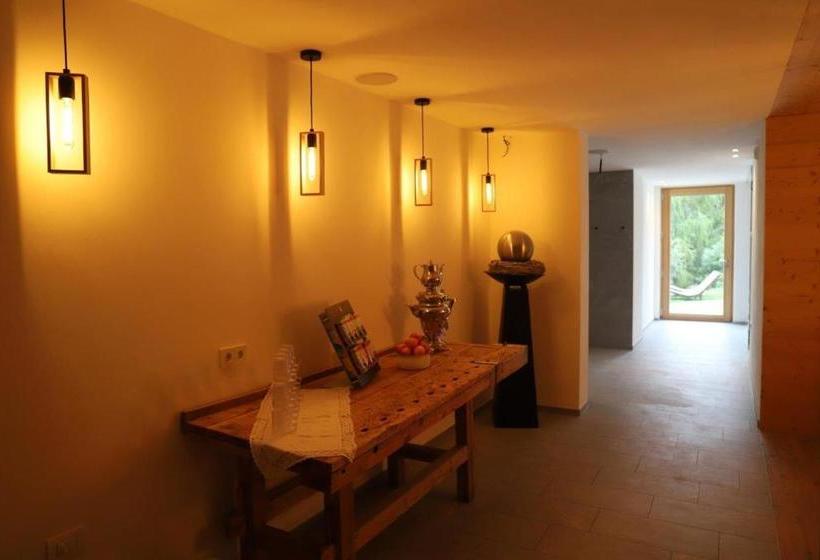 酒店 Lüch Da Grones