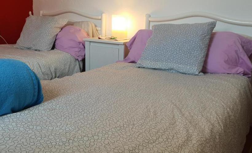 بنسيون Casa Las Vistas