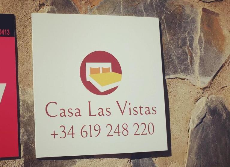 بنسيون Casa Las Vistas