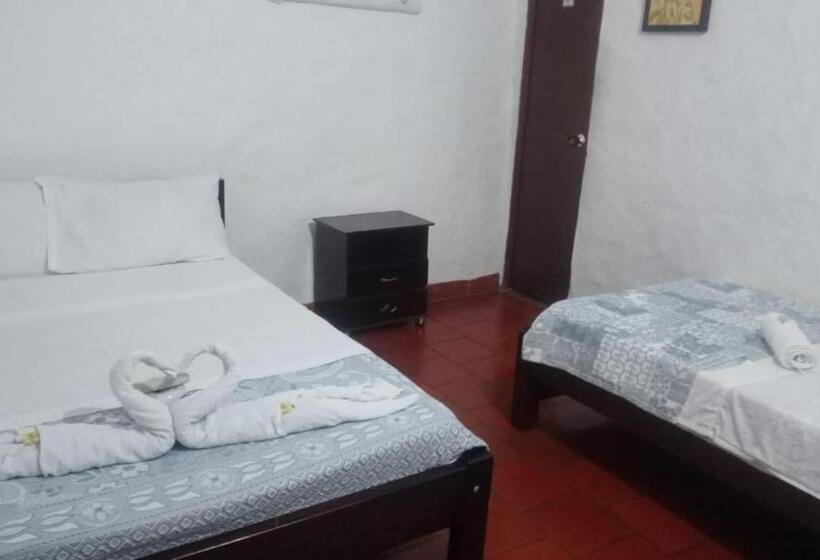 پانسیون Mi Ranchito, Centro