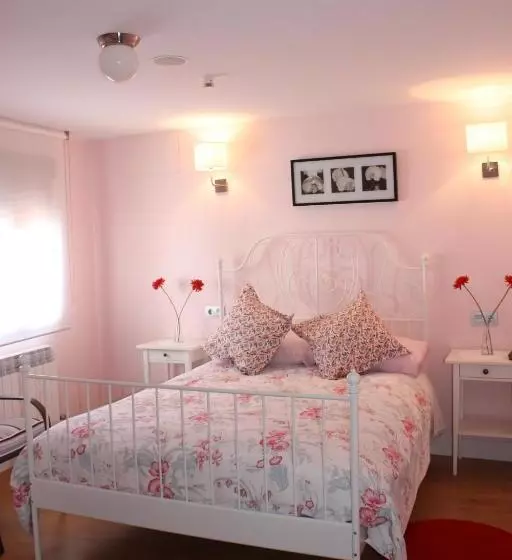 Retkeilymaja Alojamientos Palacete