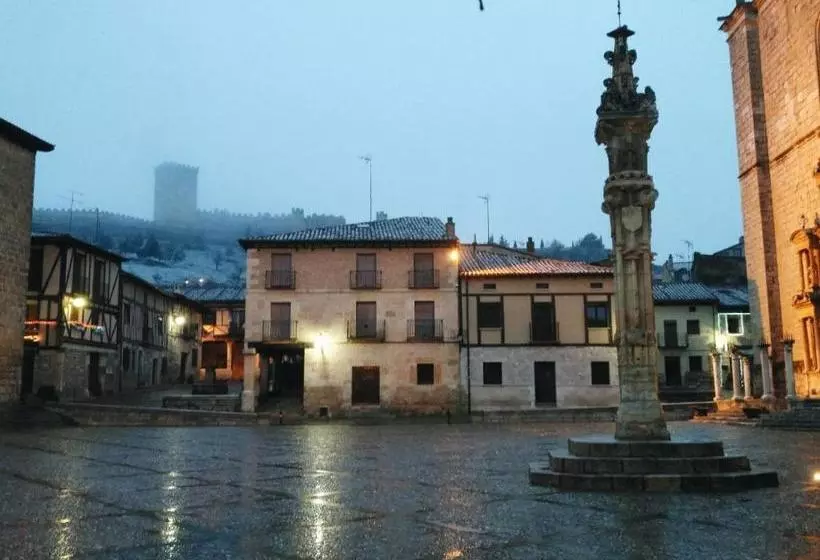 Retkeilymaja Alojamientos Palacete