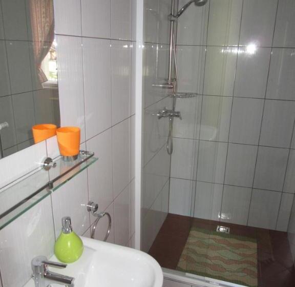 펜션 Glázer Szállás