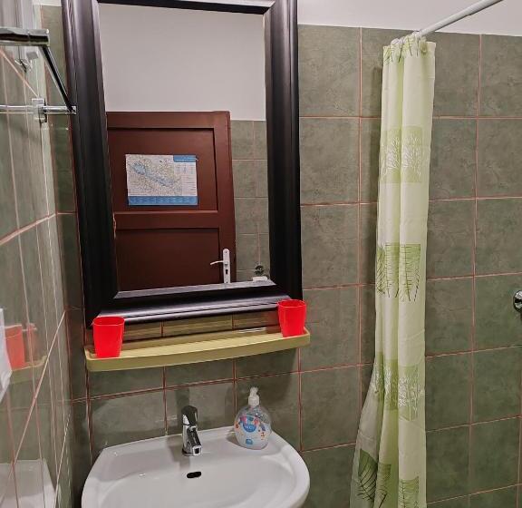 펜션 Glázer Szállás