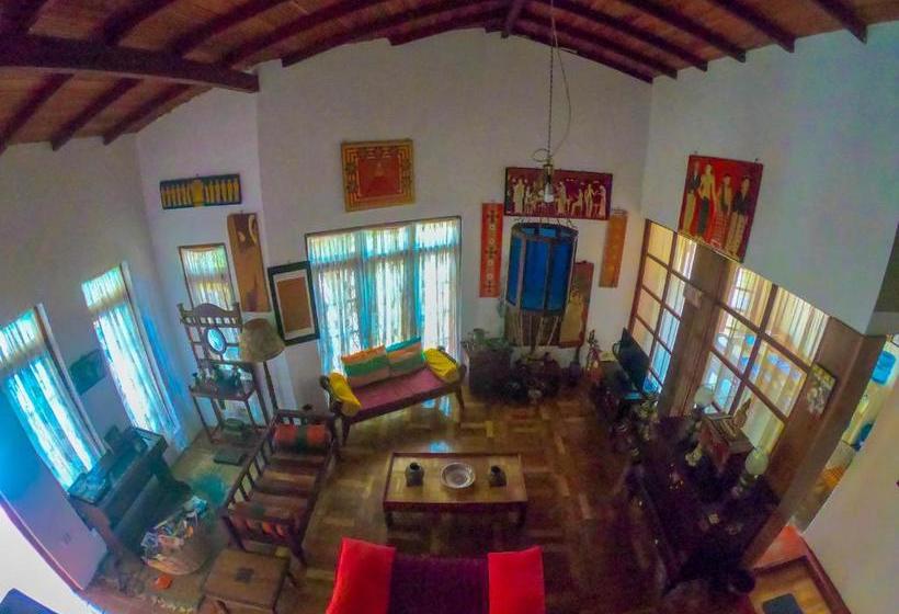 بنسيون Plantation Retreat