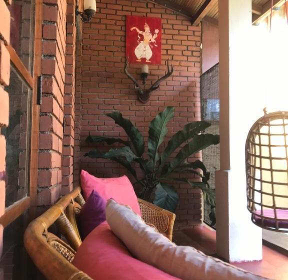 بنسيون Plantation Retreat