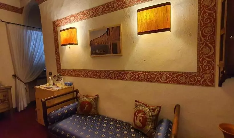 Majatalo Soggiorno Dimora Del Grifo