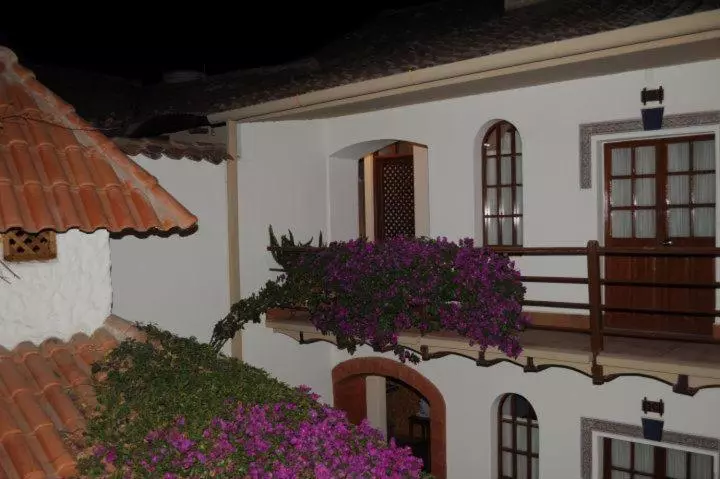 هاستل La Escondida Hostal