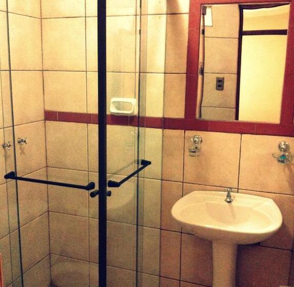 هاستل La Escondida Hostal