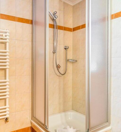 ホテル Bio Bauernhof Obertrattenbachhof