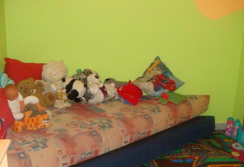 ホテル Bio Bauernhof Obertrattenbachhof