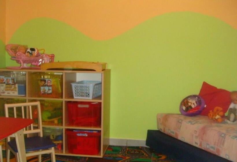 ホテル Bio Bauernhof Obertrattenbachhof