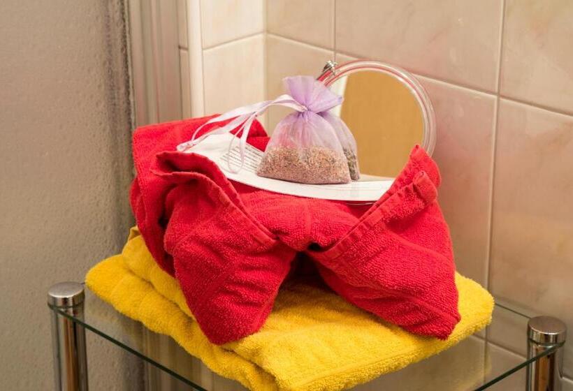 ホテル Bio Bauernhof Obertrattenbachhof