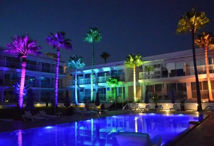 Hotel Lysithea