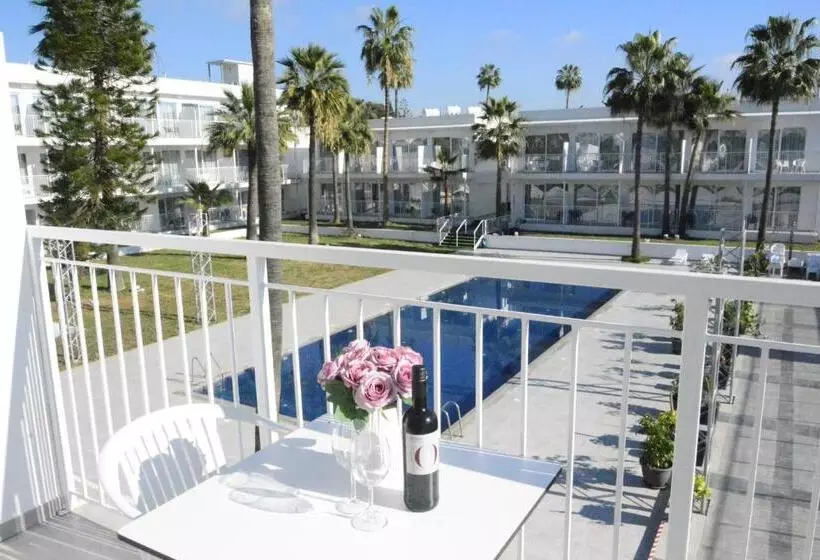 Hotel Lysithea