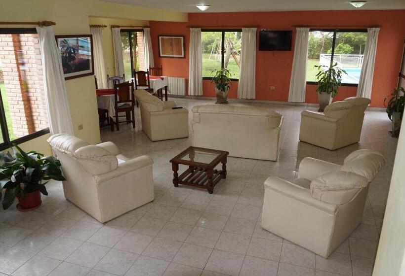 فندق Mirasierras