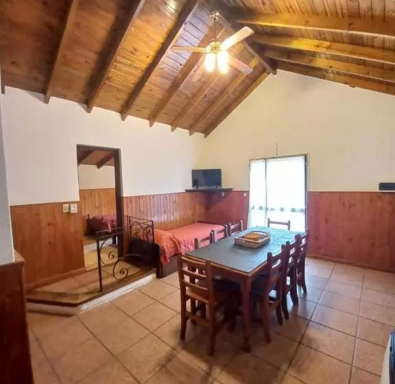 ホテル Mirasierras