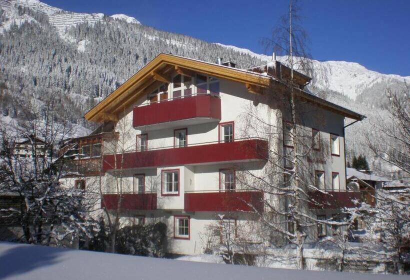 پانسیون Midland