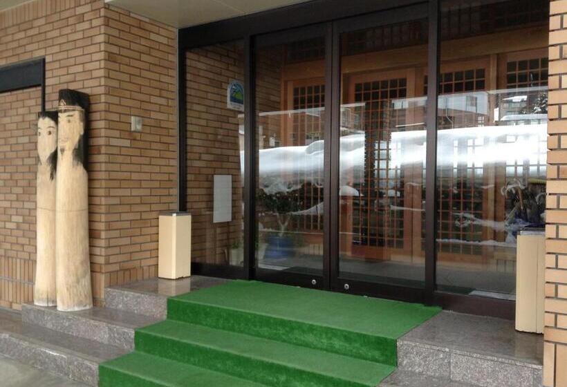 Пансион Resort Inn Chitose