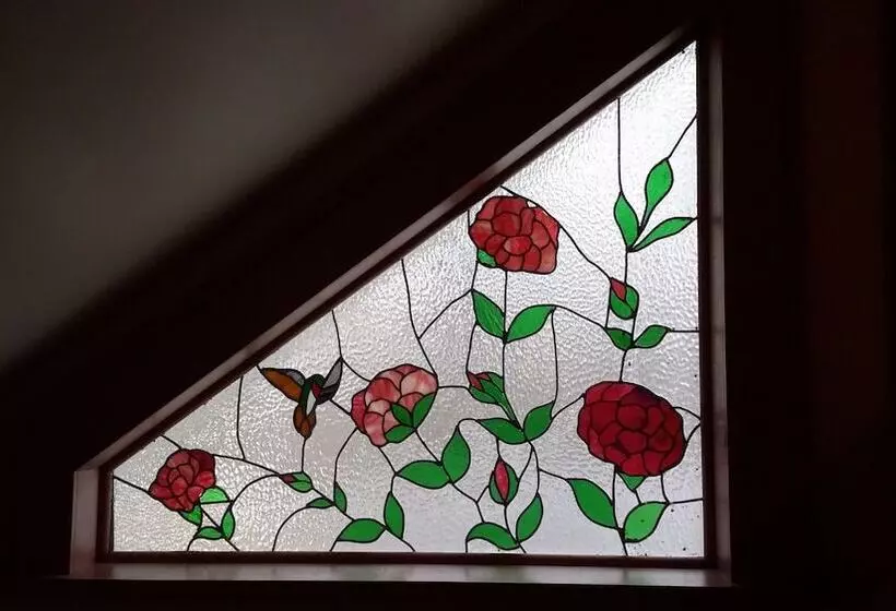 酒店 Chestnut Charm Bed & Breakfast