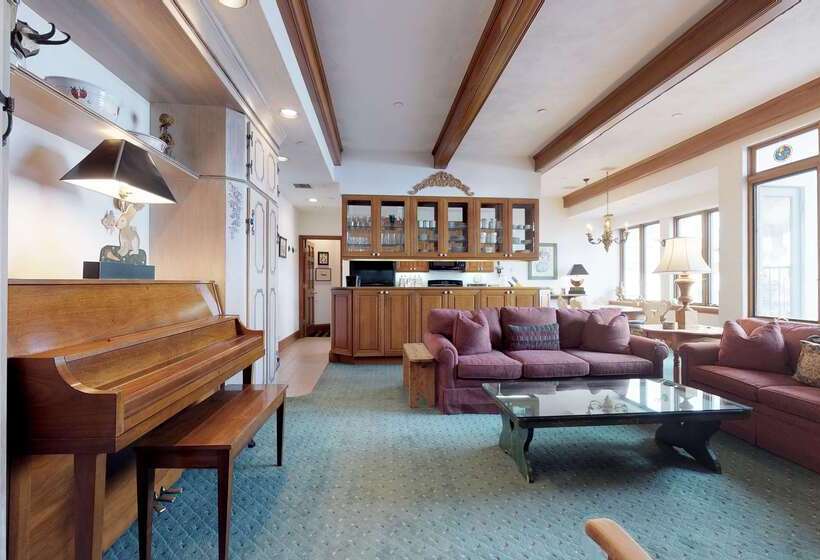 هتل Christiania Lodge