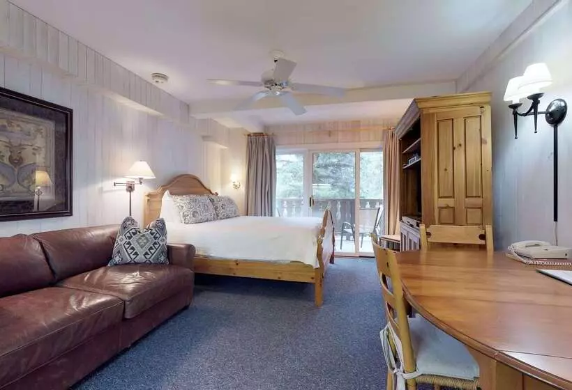 Отель Christiania Lodge