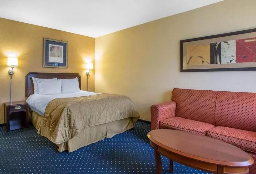 فندق Howard Johnson By Wyndham Merrillville