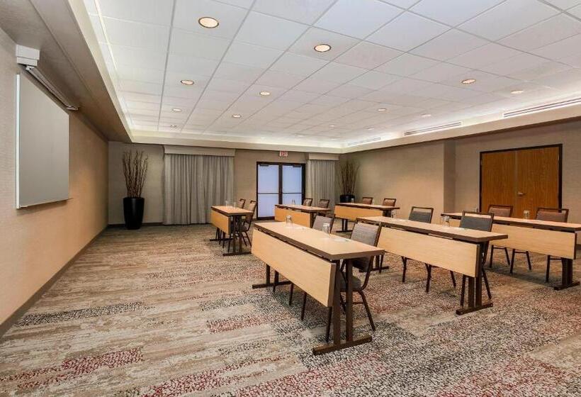 هتل Courtyard By Marriott Orlando Lake Mary North