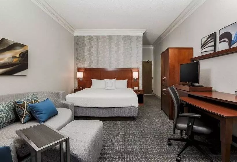 فندق Courtyard By Marriott Orlando Lake Mary North