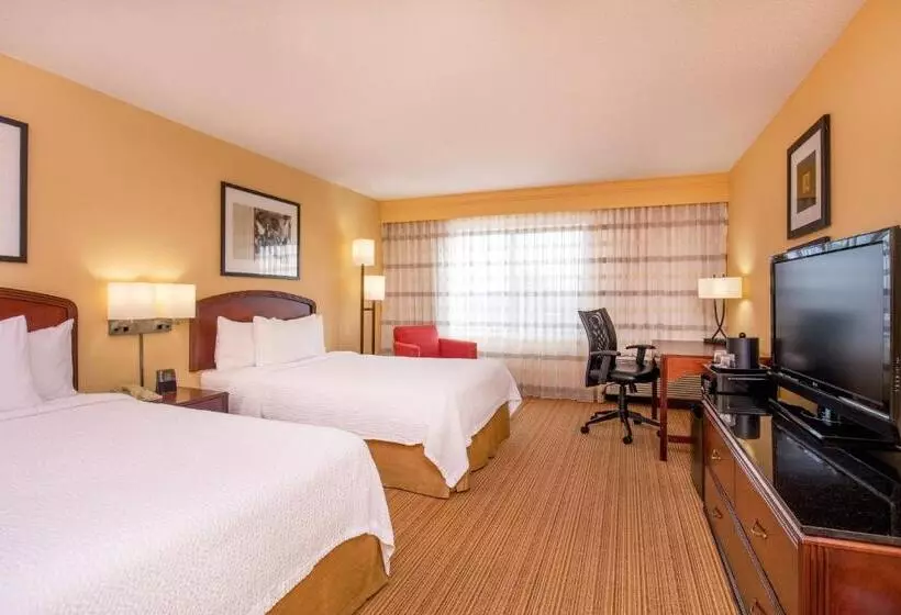 호텔 Courtyard Hartford Manchester