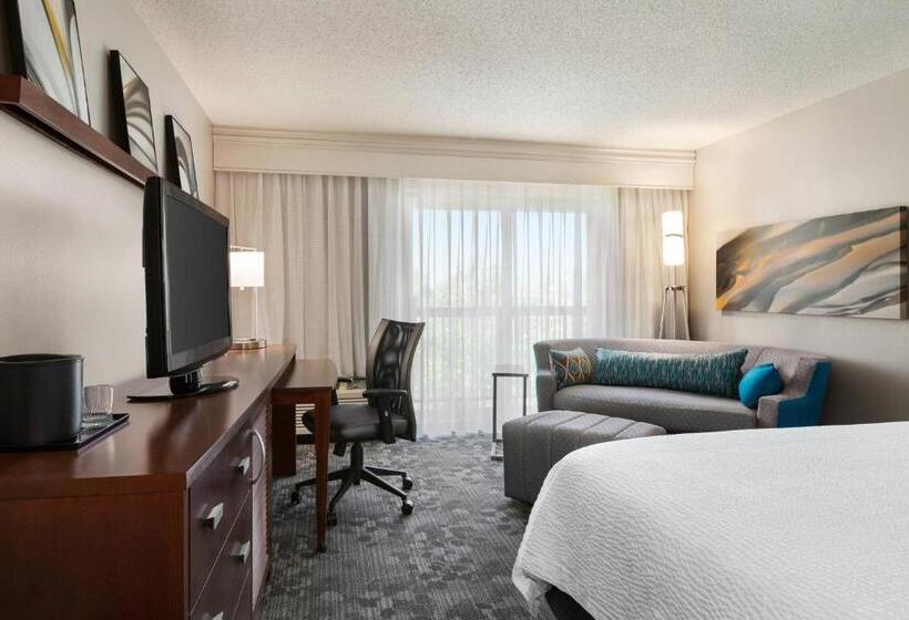 هتل Courtyard Lubbock