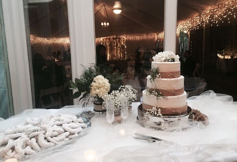 호텔 The Crystal River Inn