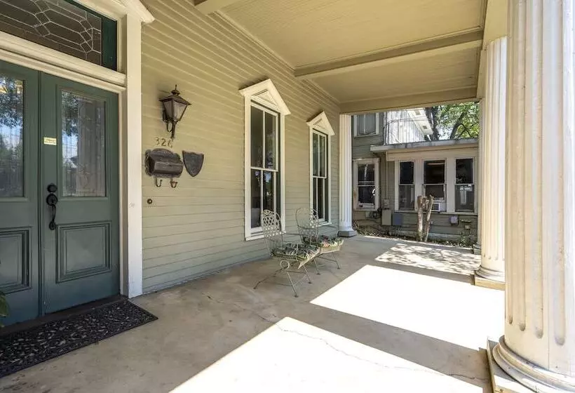 ホテル The Crystal River Inn