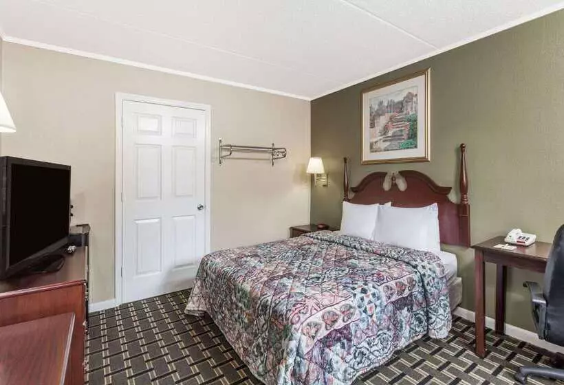 호텔 Days Inn By Wyndham Lenoir City